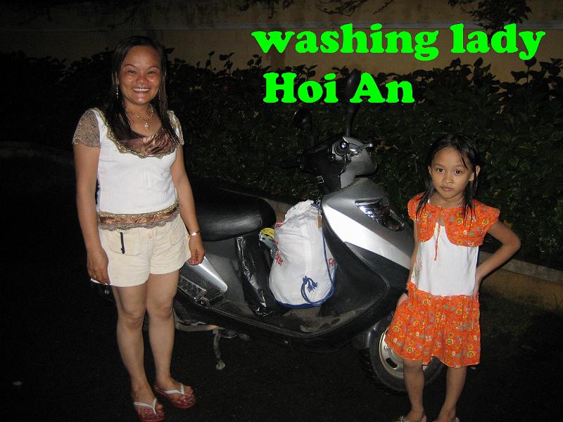 102015 washing lady.JPG